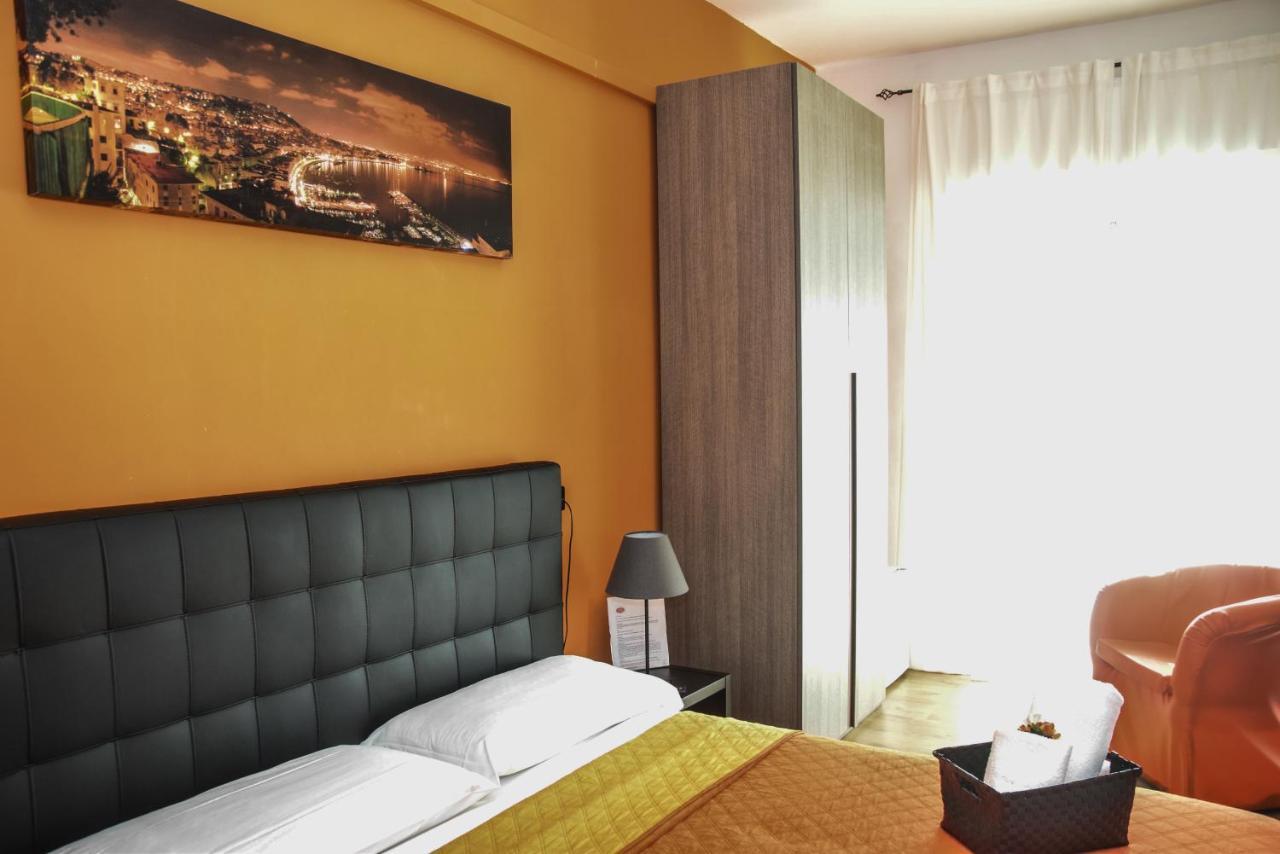 Hotel Kennedy Неаполь Экстерьер фото